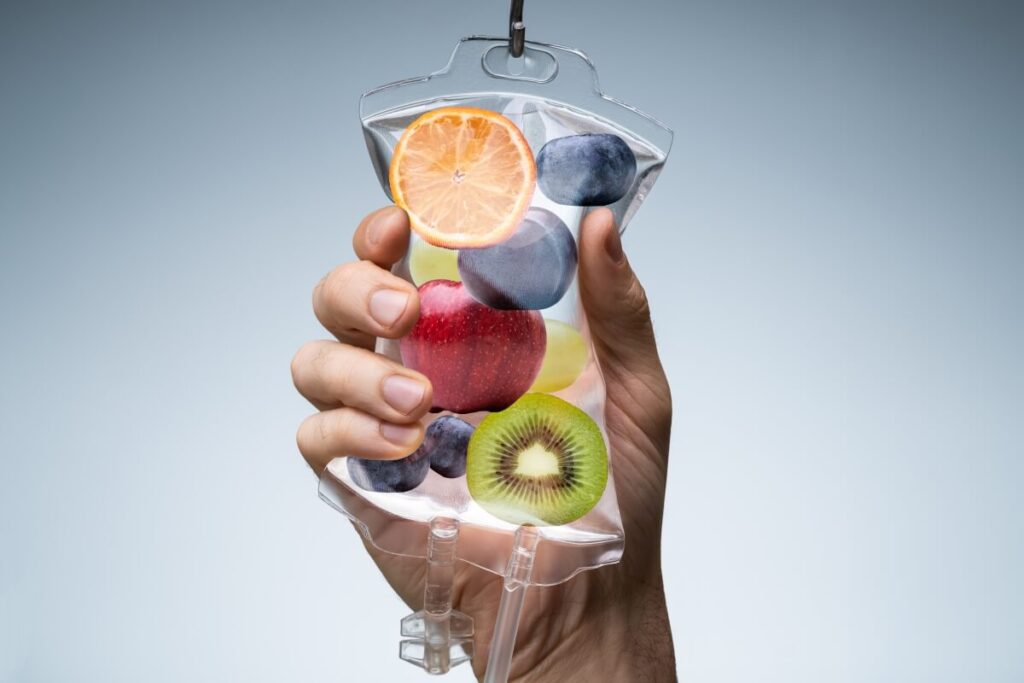 Leczenie uzależnień: detoks, terapia podstawowa i pogłębiona, zapobieganie nawrotom; psychoterapia CBT, motywująca, 12 kroków, rodzinna.